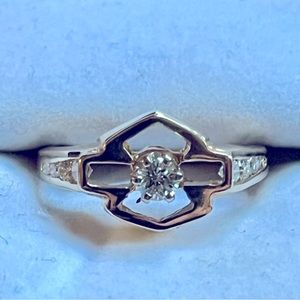 10K Yellow Gold Engagement Ring with 9 Diamonds